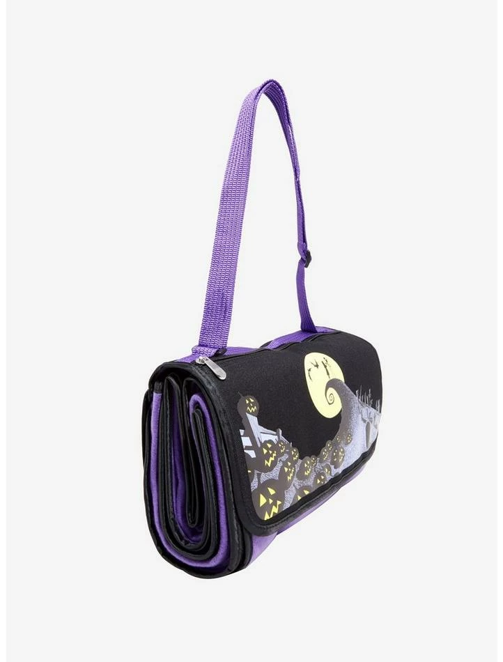 Brand new 🤩 The Nightmare Before 🎅 Christmas Blanket Tote 😍 - Image 2