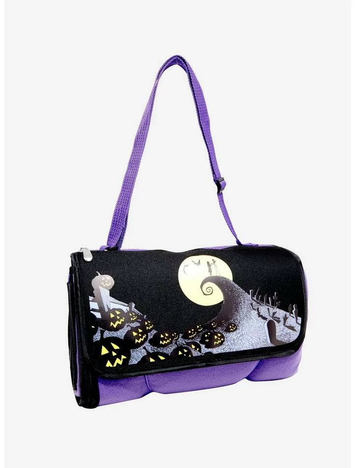 Brand new 🤩 The Nightmare Before 🎅 Christmas Blanket Tote 😍