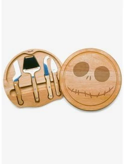Brand new 🌟 The Nightmare Before 🔔 Christmas Jack Cheese Board & Tools Set 🛒